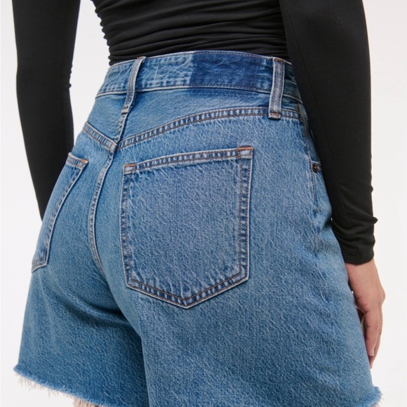 Curve Love High Rise Loose Short - Picture 2 of 8